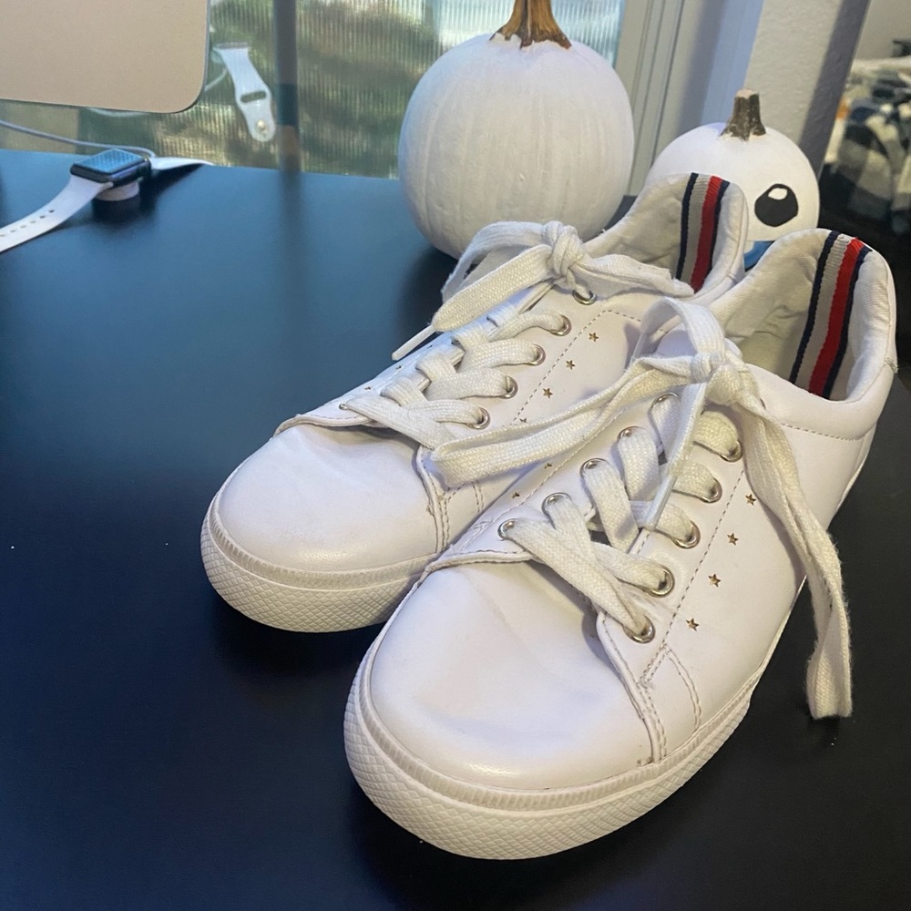 TOMMY HILFIGER SHOES